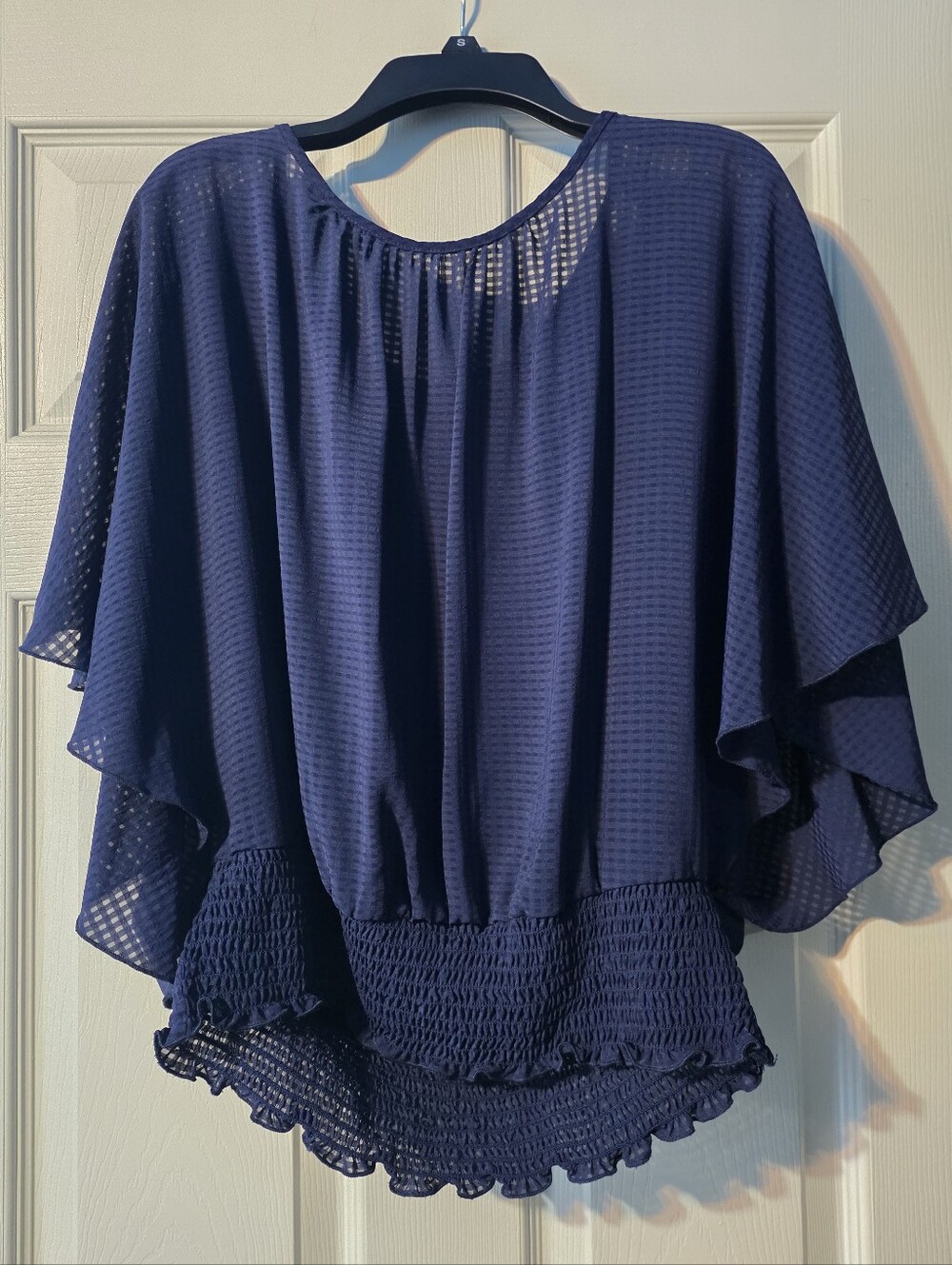 ❣️SALE❣️ A. Byer Large Navy Blue Smocked Waist Flutter Sleeve Blouse